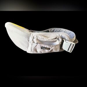 Rooya Baby Hip Carrier, Adjustable w/zippered pocket